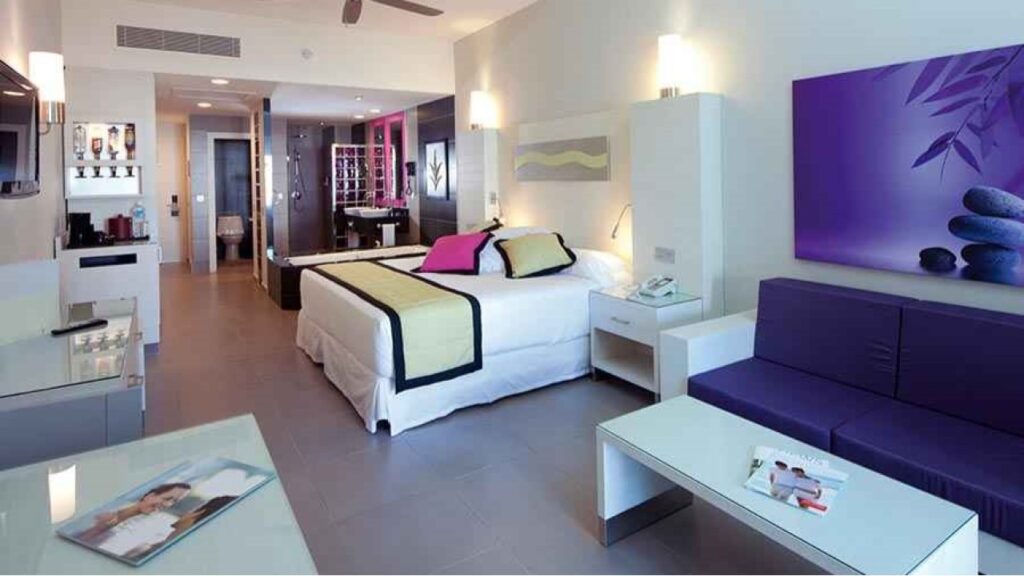 room-riu-palace-bavaro-3_tcm55-226477-1280×720